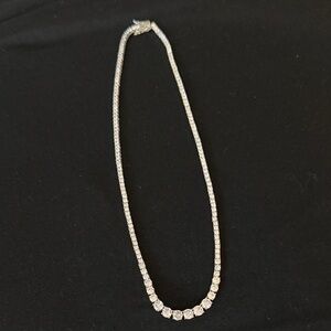 Elegant rhinestone Necklace